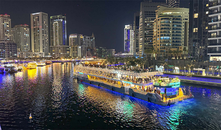 Mega Yacht Marina Dinner Silver