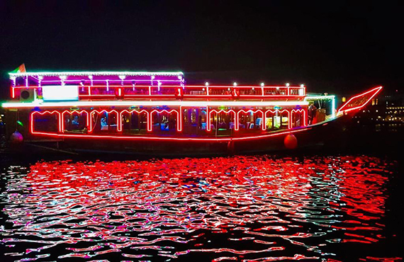 Dhow Cruise Creek Silver